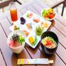 【朝食ブッフェ】毎日、沖縄県産を中心とした新鮮な食材が並びます。キッズコーナーもご用意しております